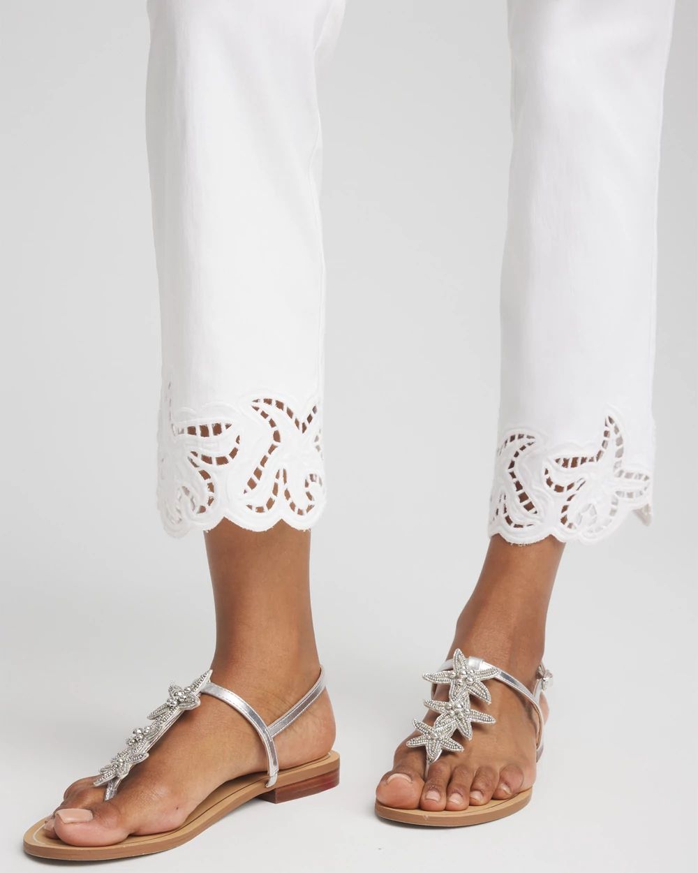 BrigitteTM Pull-On Cutwork Cropped Pants