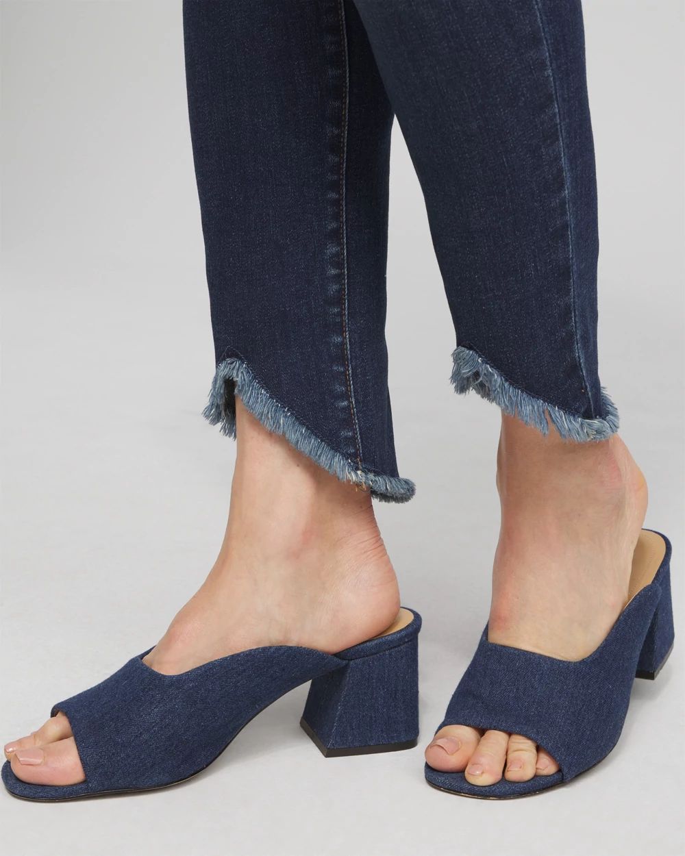 Tulip Hem Pull-on Ankle Jeggings