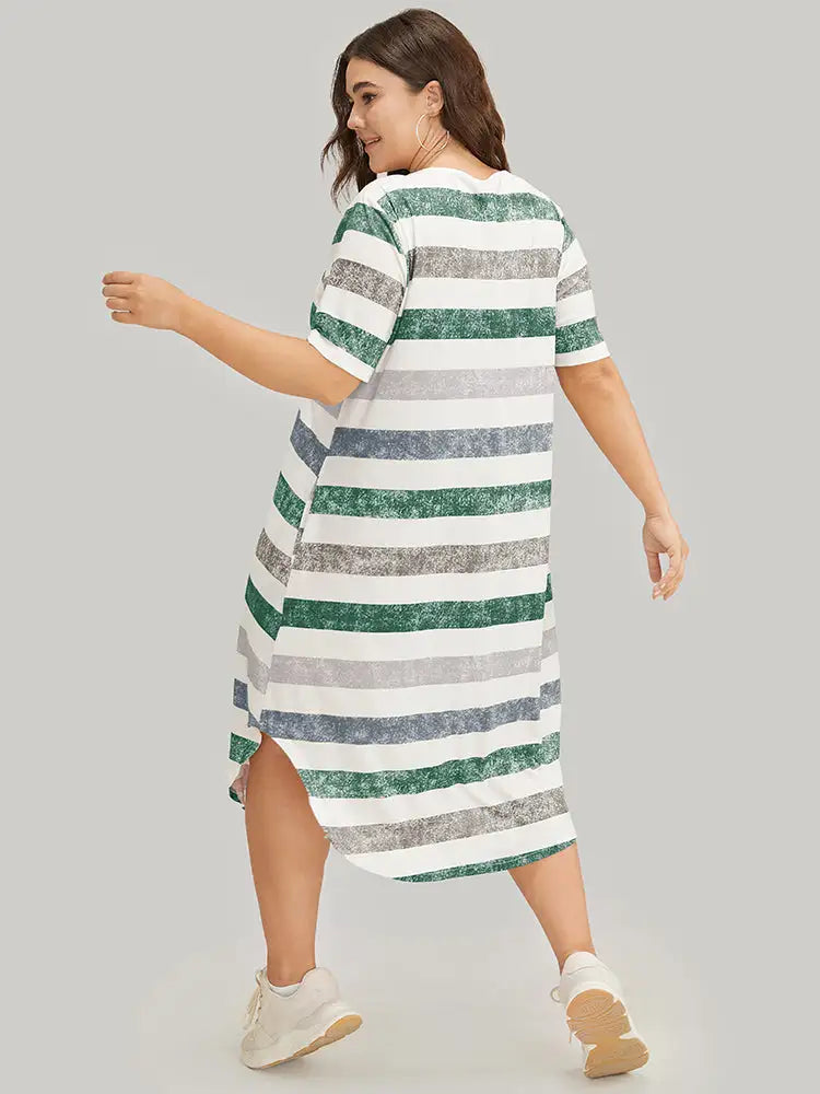 Striped Contrast Arc Hem V Neck Pocket Dress