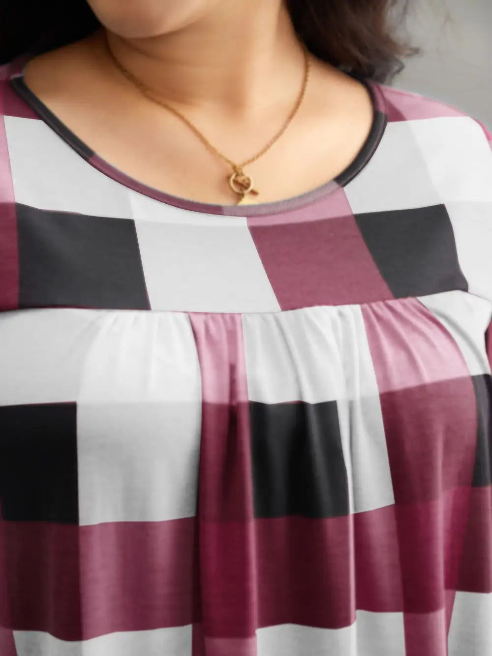 Plaid Round Neck Gathered T-Shirt