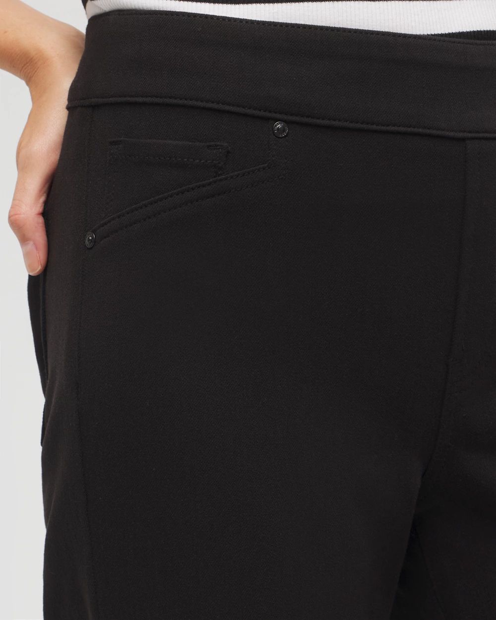 Travelers Pull On Cropped Jeans