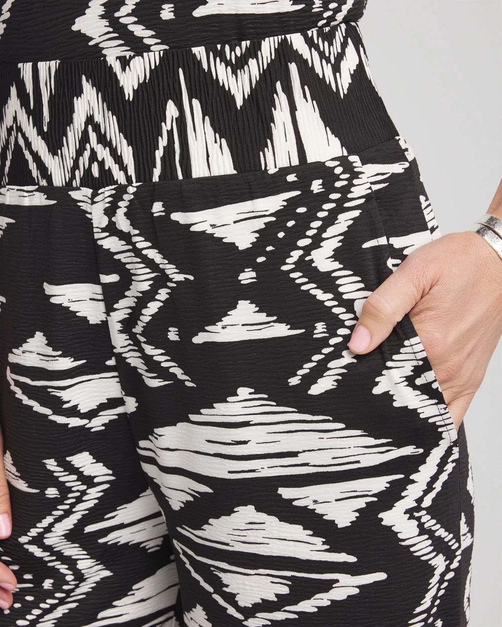 TravelersTM Crinkled Knit Wide-Leg Pants