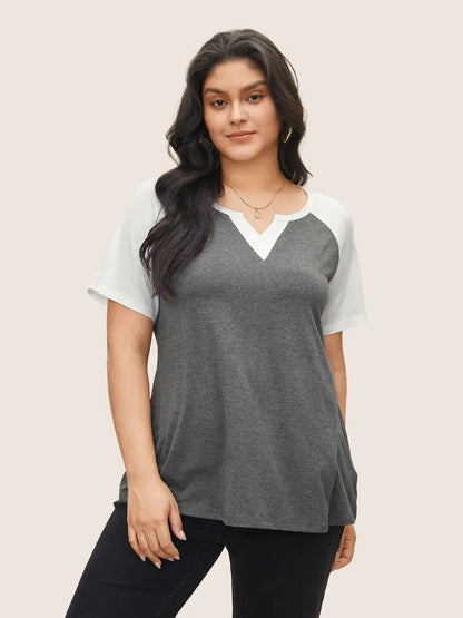 Colorblock Contrast Notched Raglan Sleeve T-Shirt