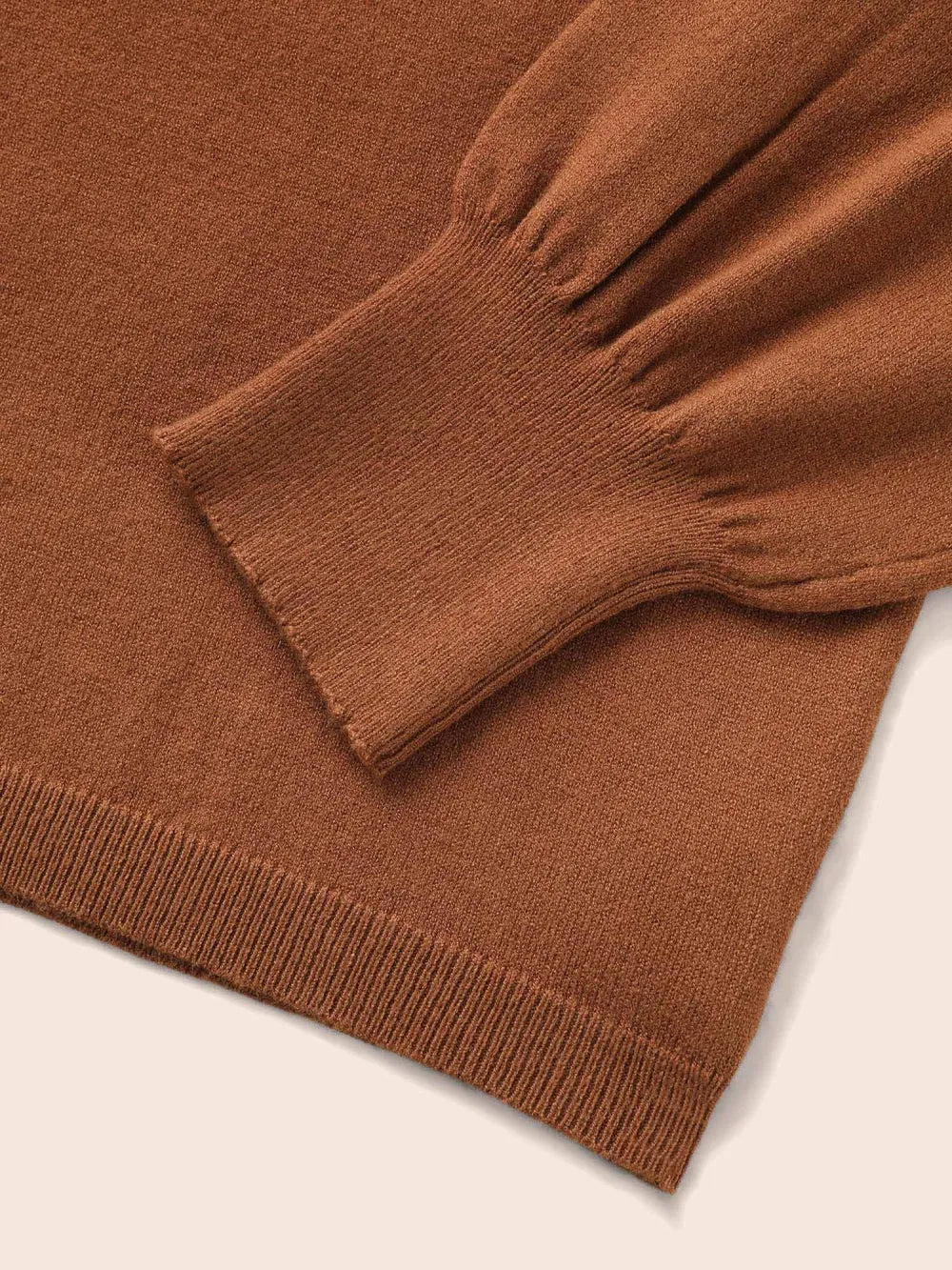Supersoft Essentials Colorblock Contrast Pullover