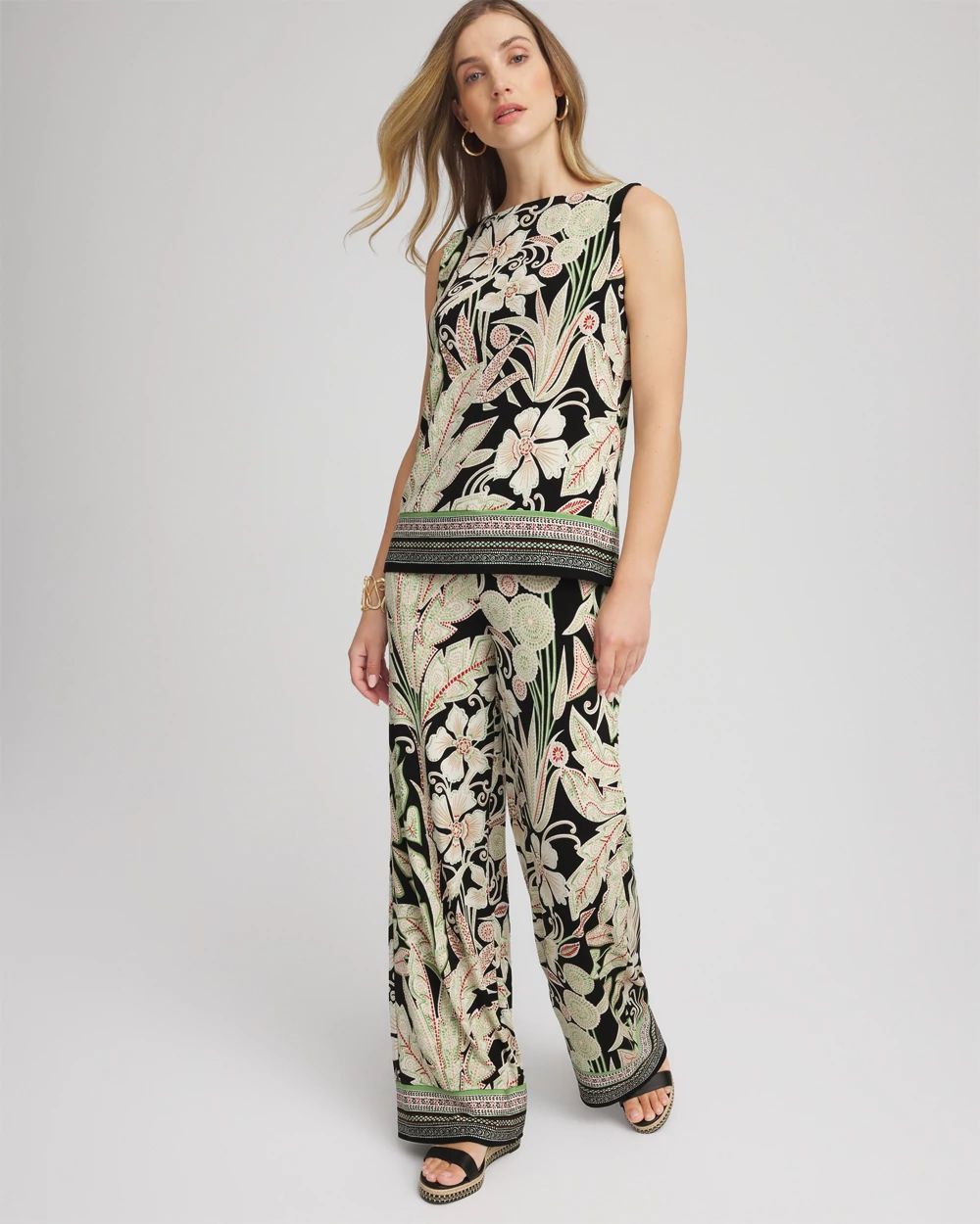 TravelersTM Island-Motif Side-Slit Tank