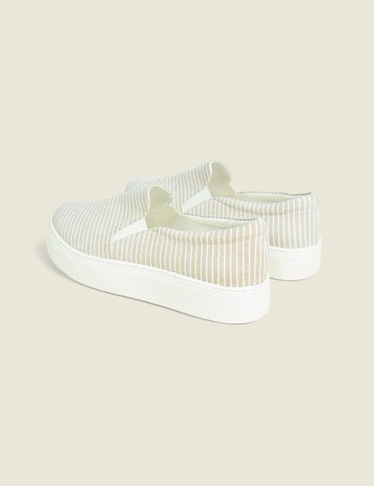 Dream Cloud Striped Knit Slip-On Platform Sneaker