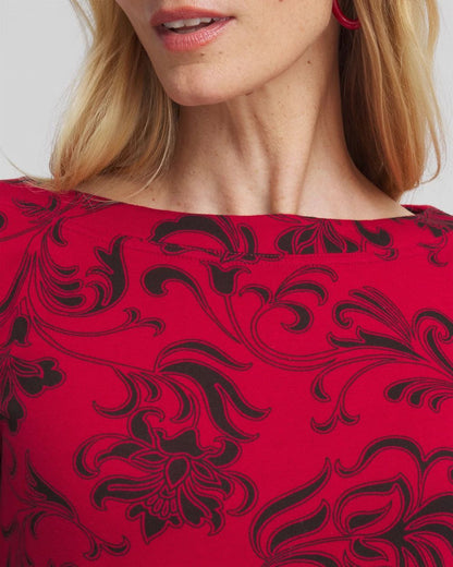 Swirl 3/4 Sleeve Bateau Neck Tee