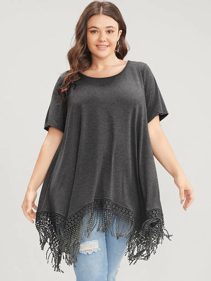 Solid Round Neck Lace Fringe Hem T-shirt