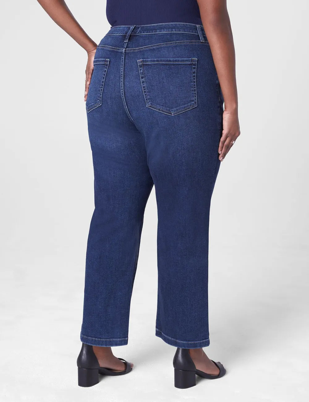 Signature Fit Straight Ankle Jean