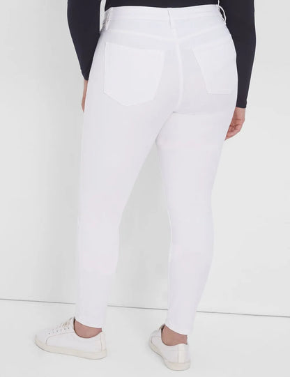 Signature Fit Skinny Jean - White
