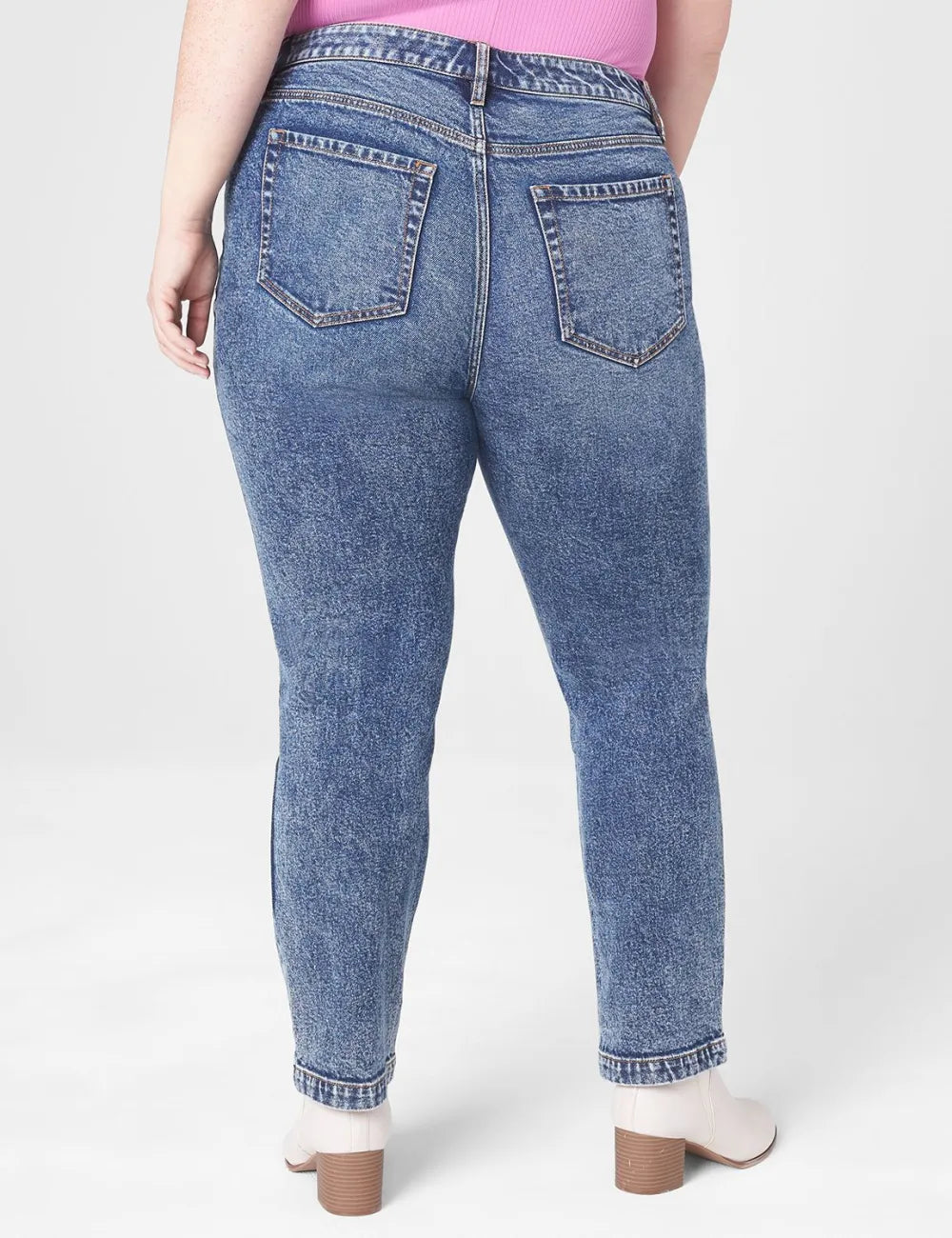 Signature Fit Slim Straight Ankle Jean