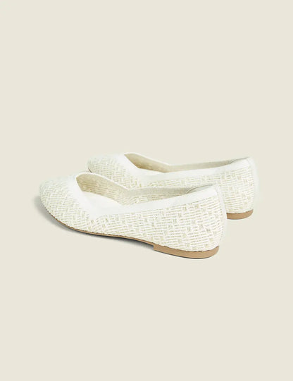 Stretch Knit Pointed Toe Ballet Flat
