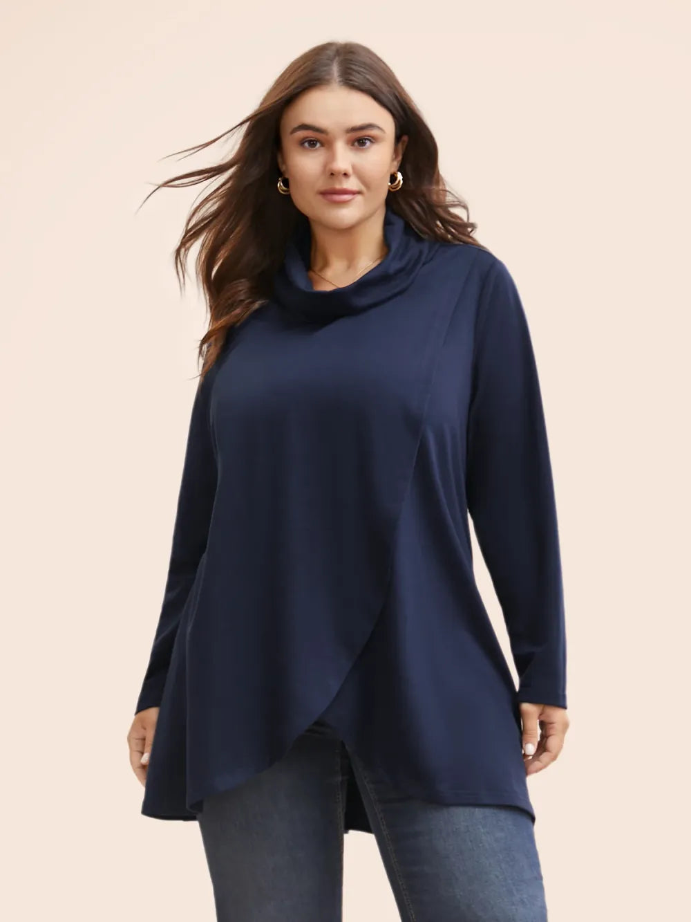 Plain Wrap Hem Turtleneck Sweatshirt
