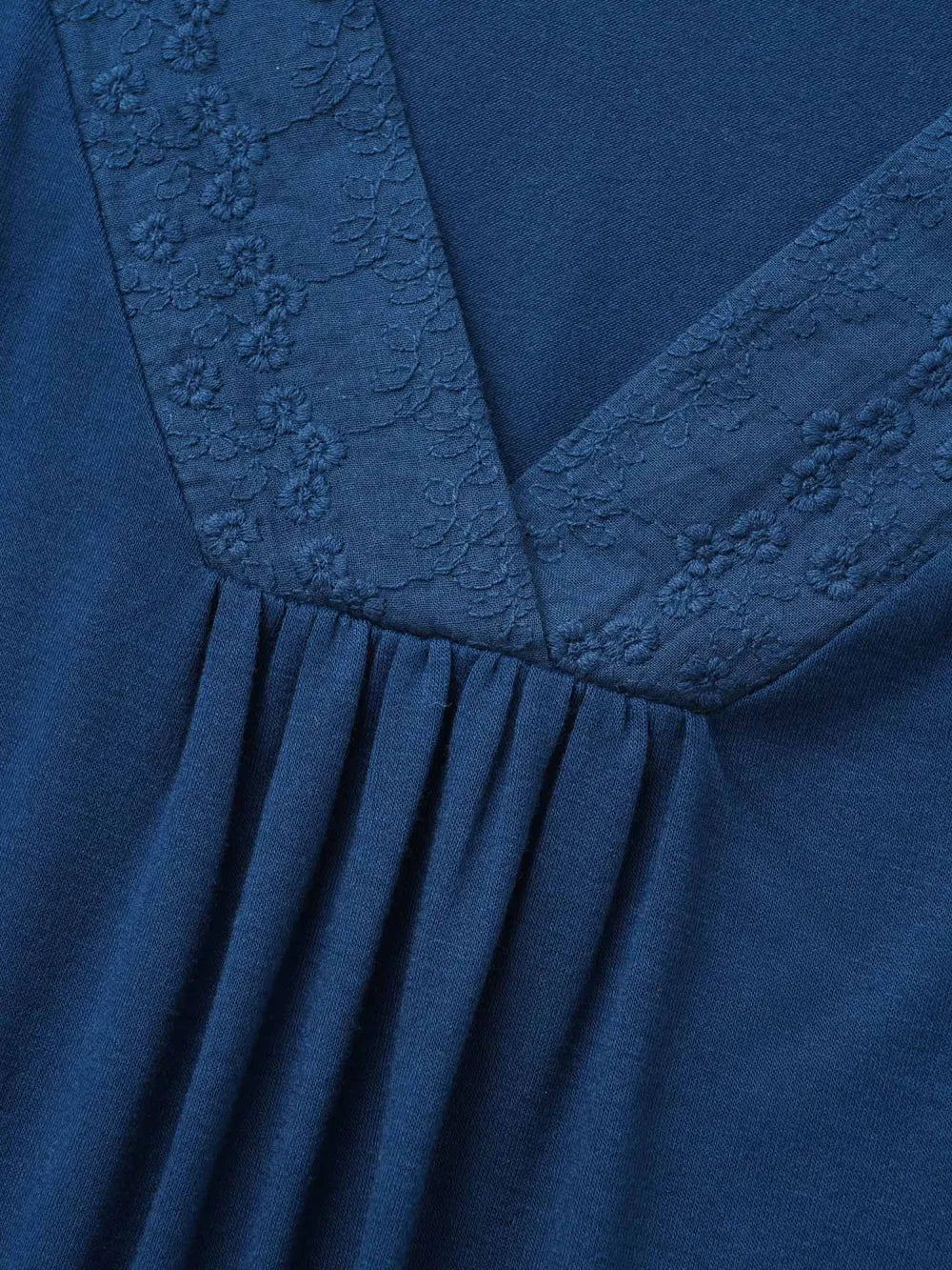 V Neck Embroidered Patchwork Gathered T-Shirt