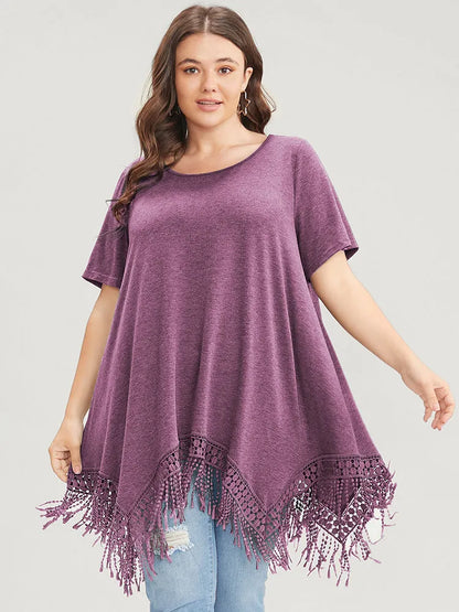 Solid Round Neck Lace Fringe Hem T-shirt