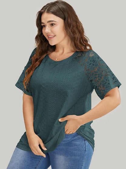 Solid Broderie Anglaise Lace Raglan Sleeve T-shirt