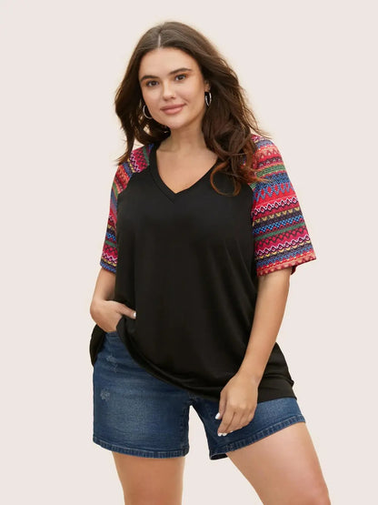 Ditsy Floral Colorblock Contrast Raglan Sleeve T-Shirt