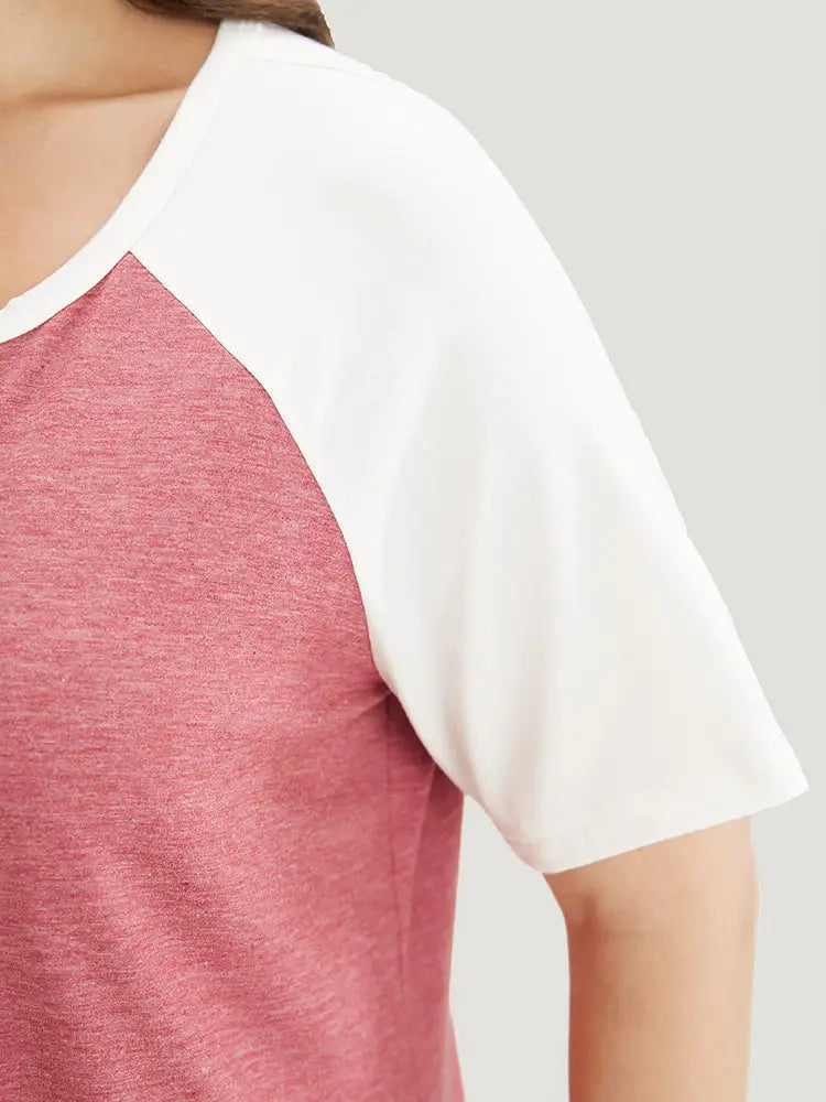 Colorblock Contrast Notched Raglan Sleeve T-shirt