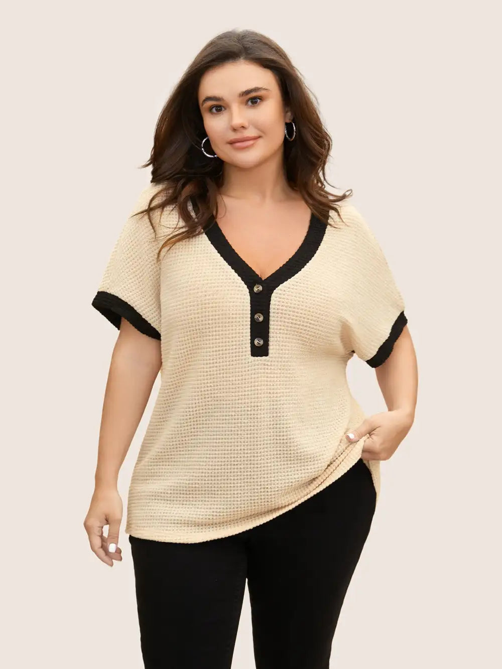 V Neck Contrast Button Detail Knit T-Shirt