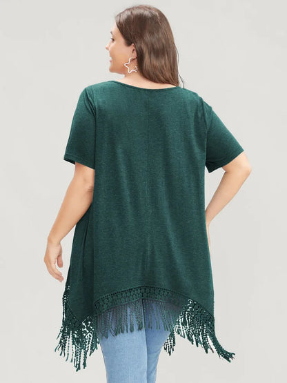 Solid Round Neck Lace Fringe Hem T-shirt