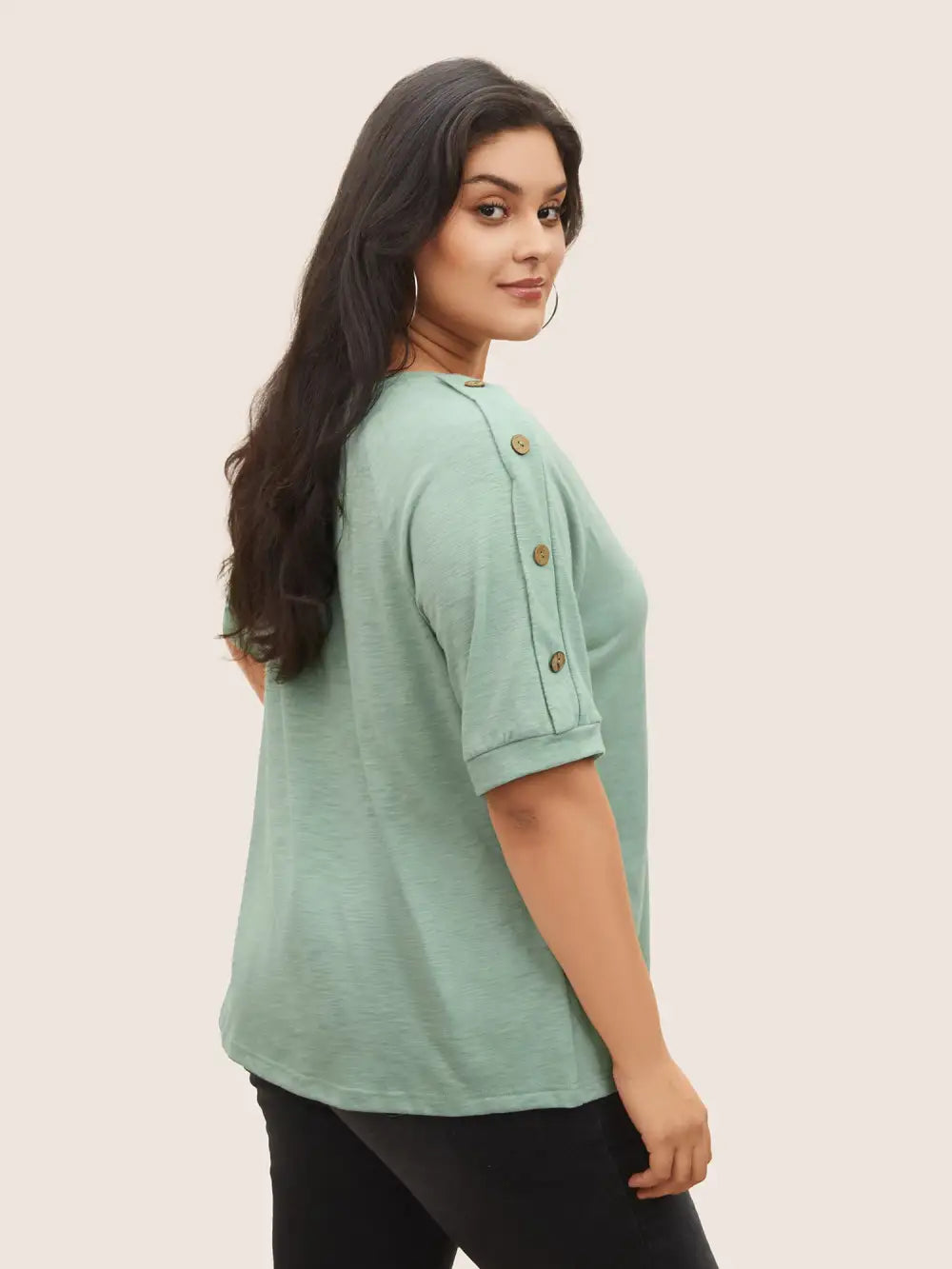 Plain Button Detail Raglan Sleeve T-Shirt