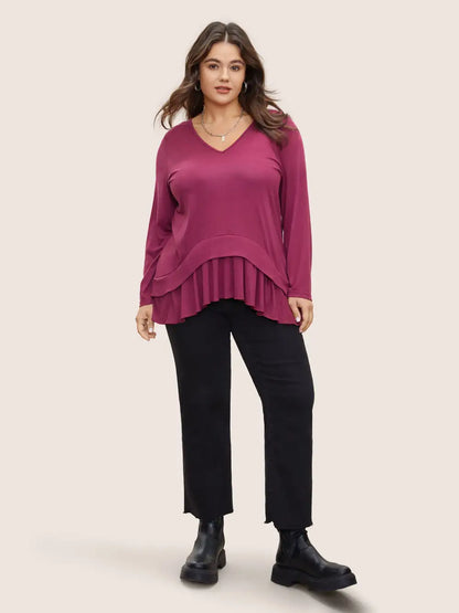 Plain Pleated V Neck Arc Hem T-Shirt