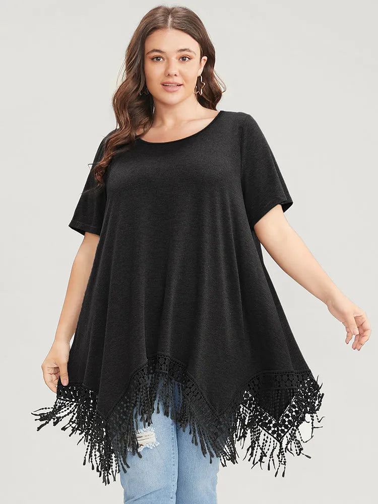 Solid Round Neck Lace Fringe Hem T-shirt