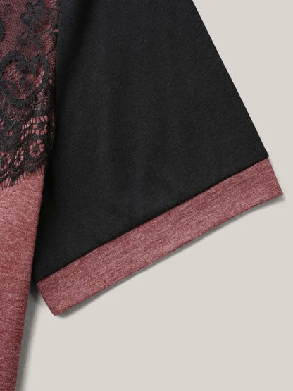 Stretchy Scalloped Lace Color Contrast T-Shirt