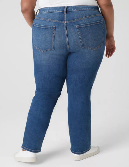 Signature Fit Slim Straight Jean