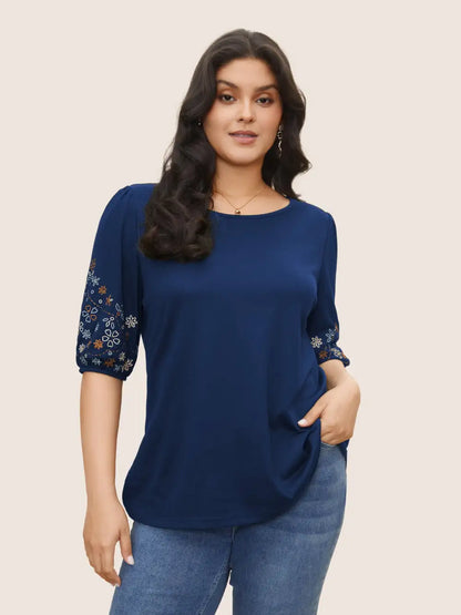 Floral Embroidered Crew Neck Puff Sleeve T-Shirt
