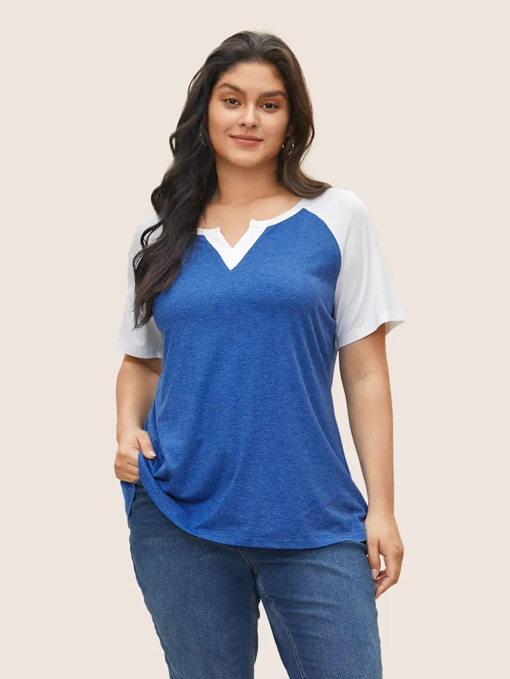Colorblock Contrast Notched Raglan Sleeve T-Shirt