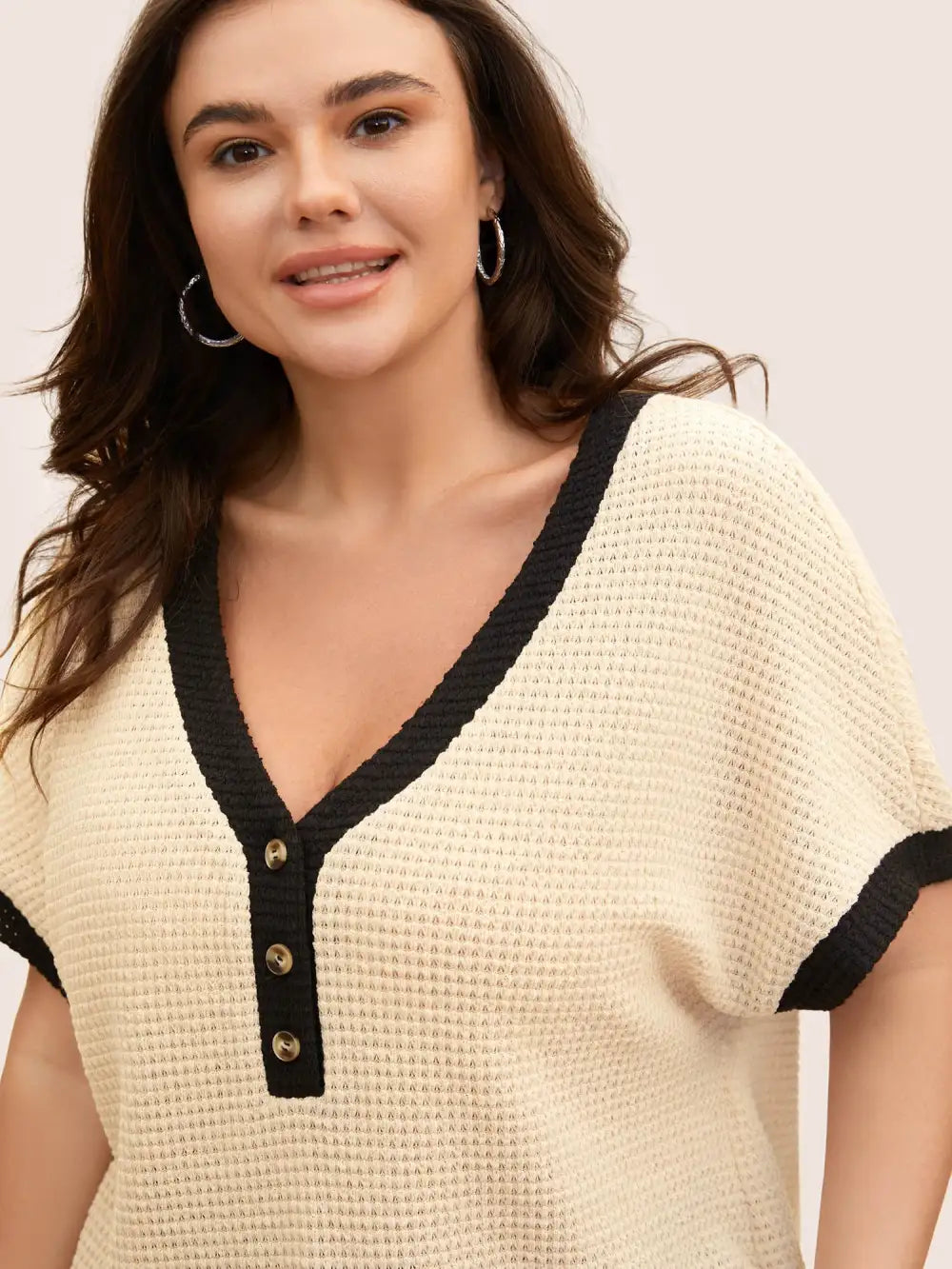 V Neck Contrast Button Detail Knit T-Shirt