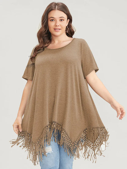 Solid Round Neck Lace Fringe Hem T-shirt