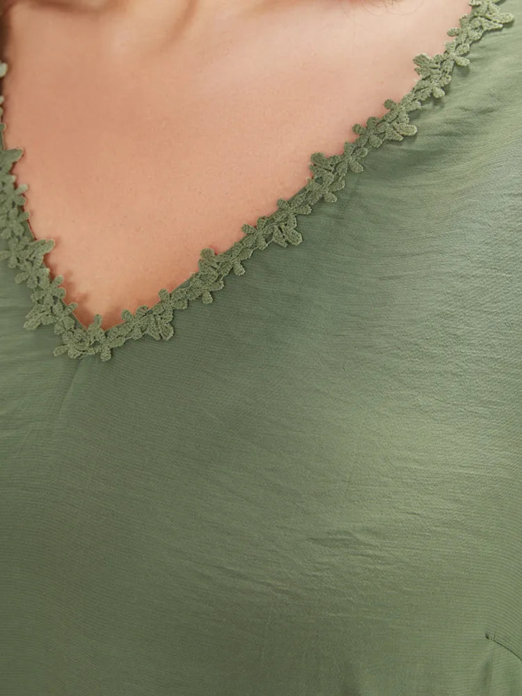 Plain V Neck Floral Patchwork Blouse