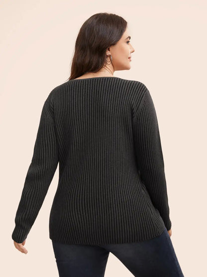 Supersoft Essentials Texture V Neck Pullover