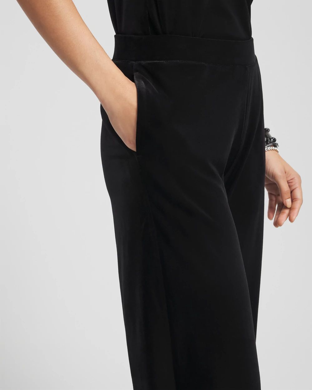 Petite TravelersTM Velvet Wide Leg Pant