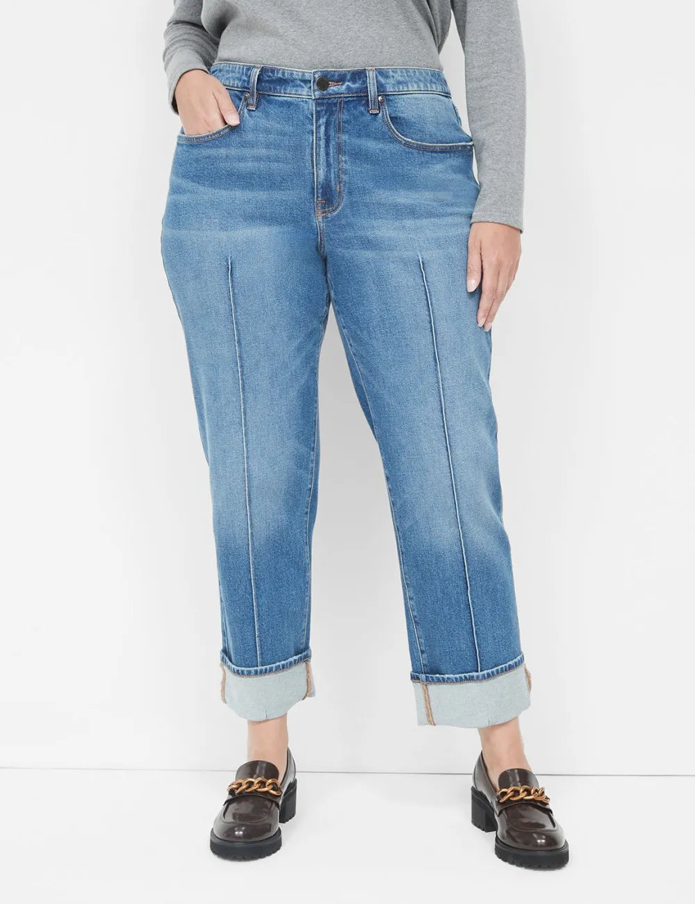 Relaxed Straight Jean With Seam Detail