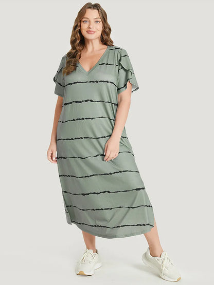 Striped Print Petal Sleeve Pocket Split Hem Dress