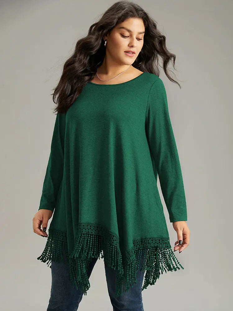 Solid Tassels Trim Pocket Asymmetrical Hem T-Shirt