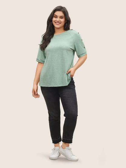 Plain Button Detail Raglan Sleeve T-Shirt