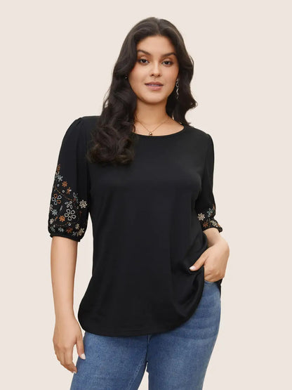 Floral Embroidered Crew Neck Puff Sleeve T-Shirt