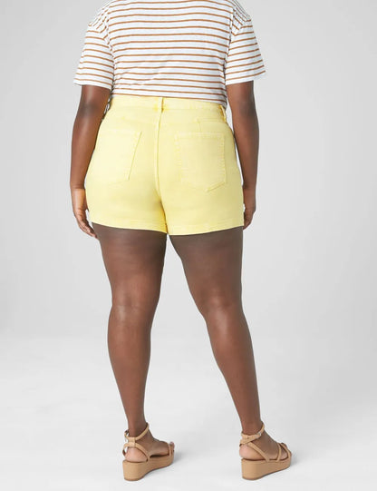 Signature Fit Jean Short