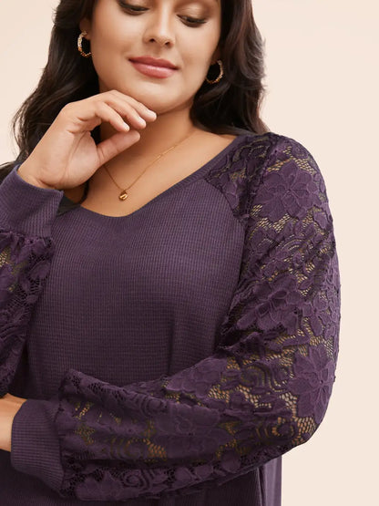 Plain Lace Panel Round Neck Raglan Sleeve T-Shirt