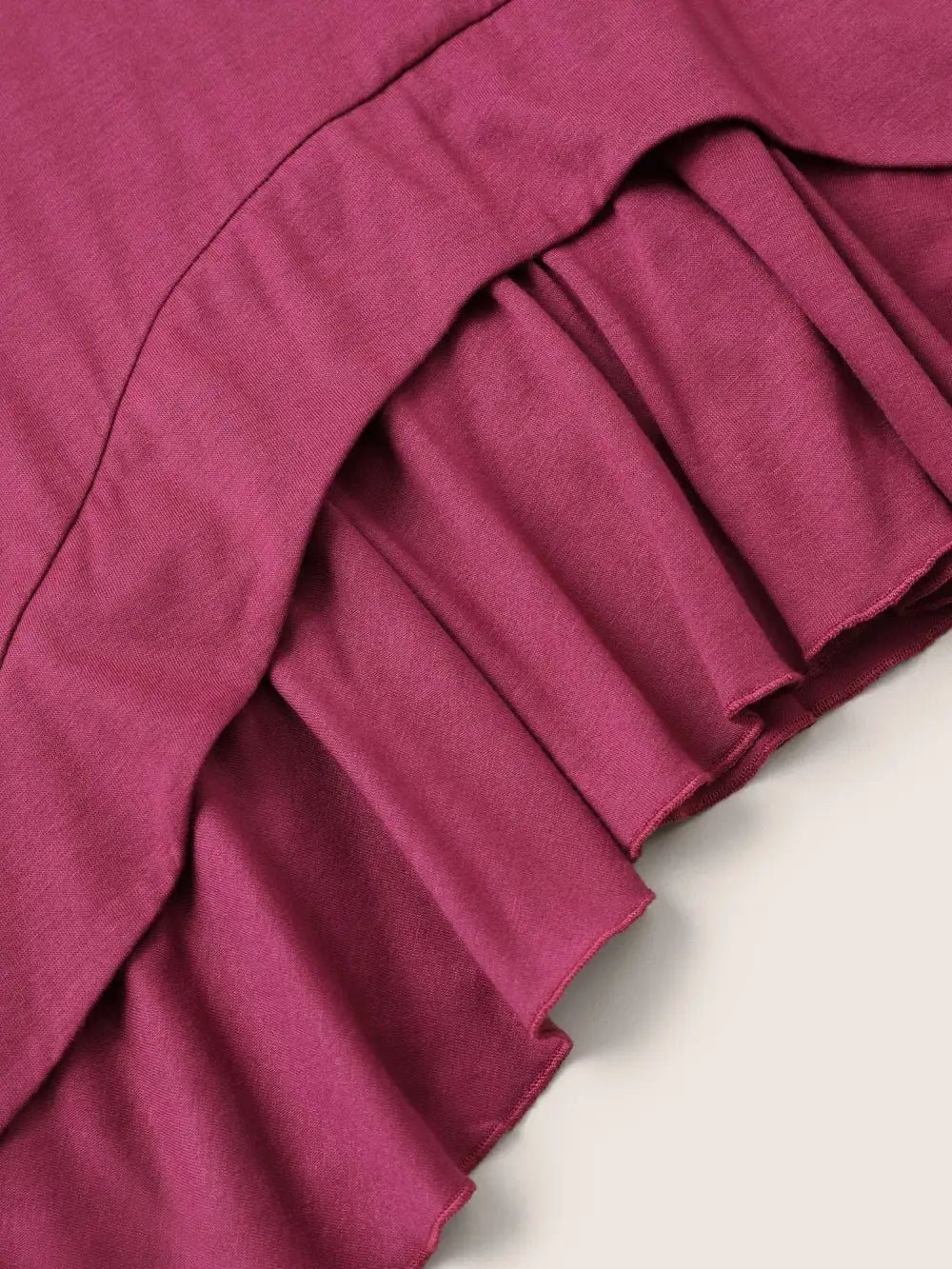 Plain Pleated V Neck Arc Hem T-Shirt