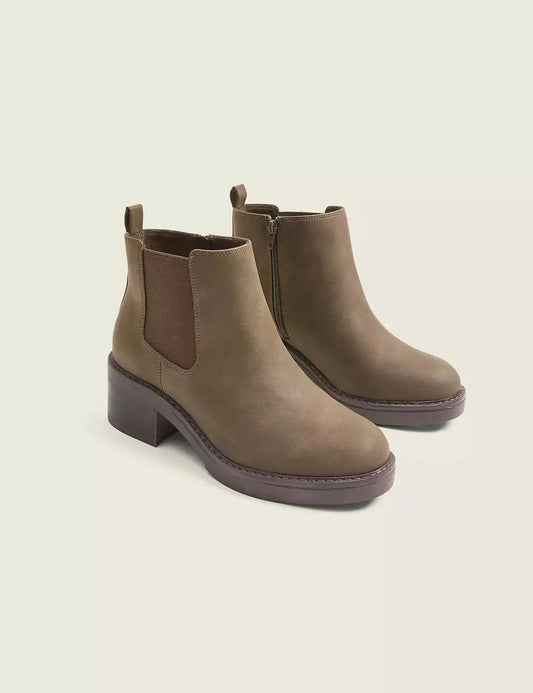 Dream Cloud Chelsea Ankle Boot