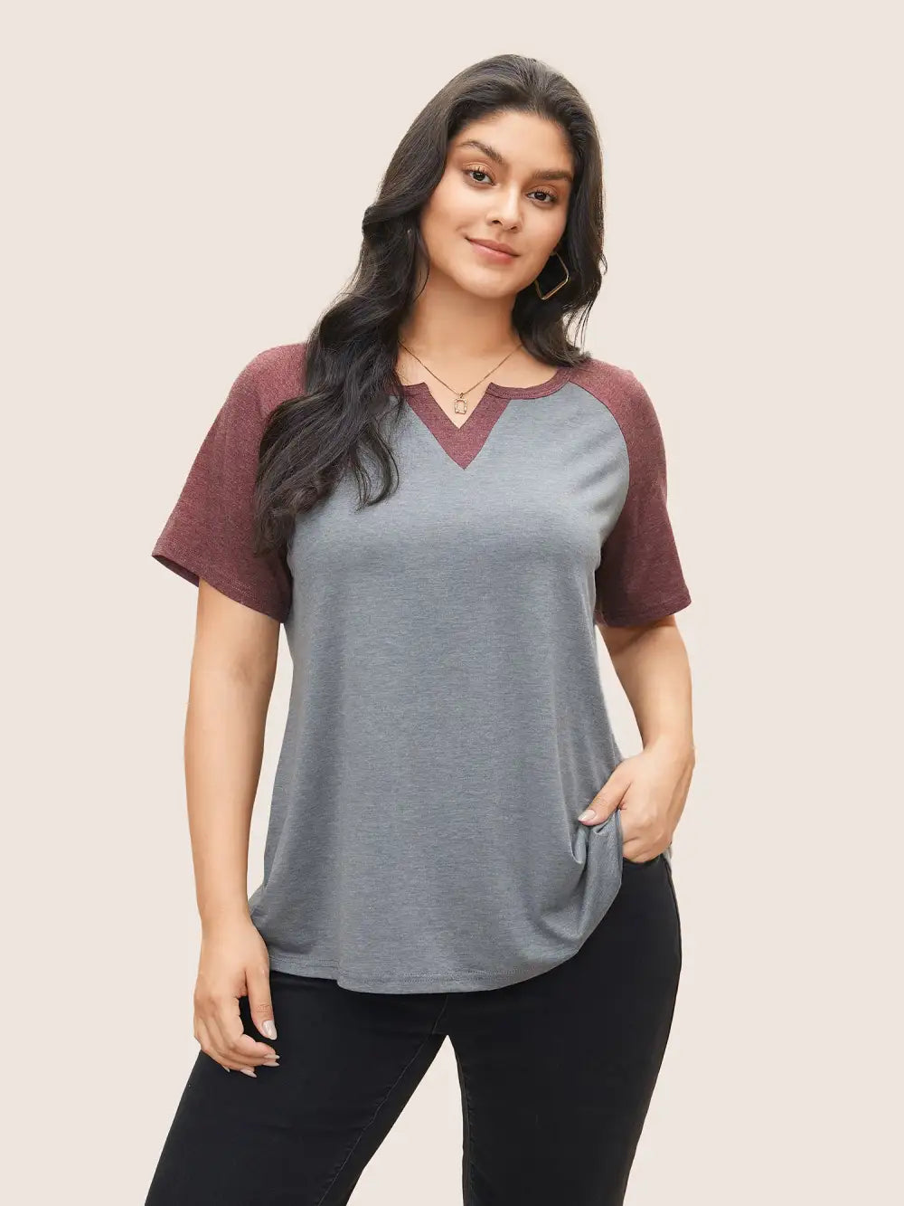 Colorblock Contrast Notched Raglan Sleeve T-Shirt