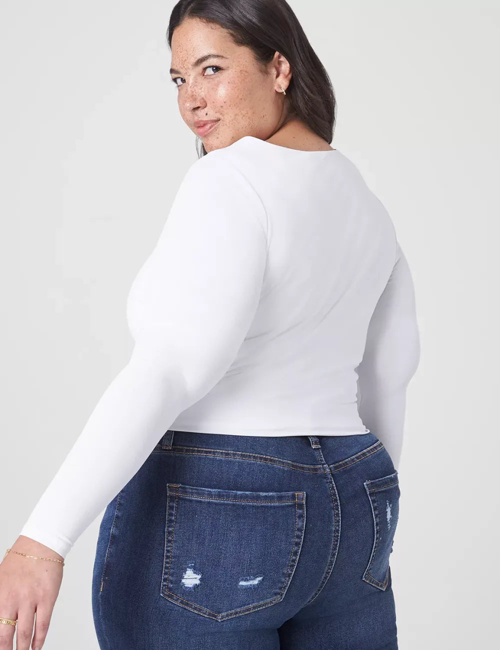 Fitted Long-Sleeve Crop Tee