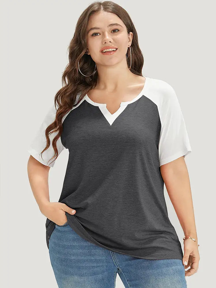 Colorblock Contrast Notched Raglan Sleeve T-shirt