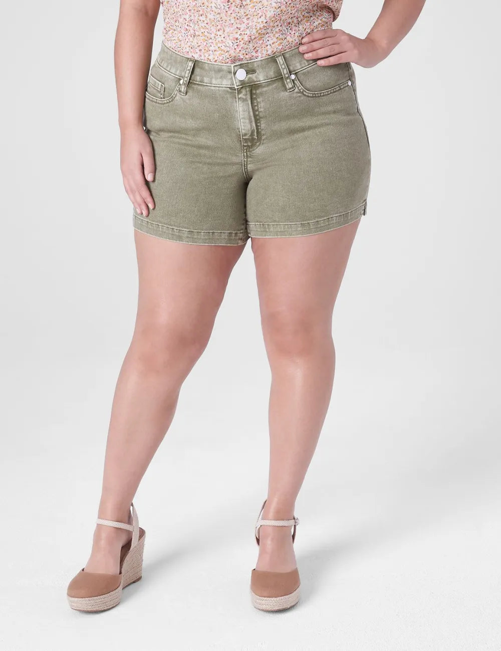 Signature Fit Jean Short