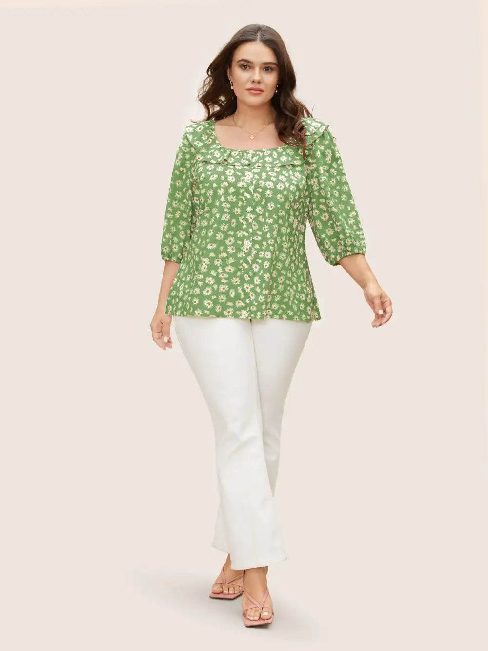 Daisy Patterned Ruffled Collar Blouse